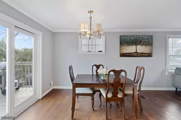 69 Ardmore Ave, Clifton City, NJ 07014