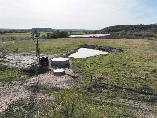 310 S County Road 432, Mullin, TX 76864