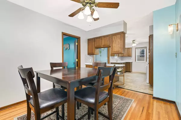 1821 Margaret ST, Saint Paul, MN 55119