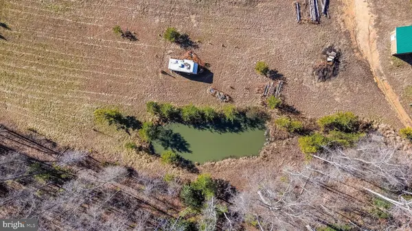 1900 SANDY POINT RD, Nanjemoy, MD 20662