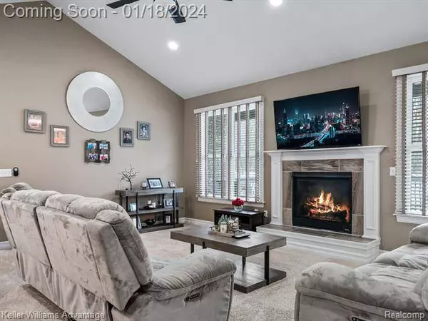 2257 White Hawk Trail, Howell, MI 48843