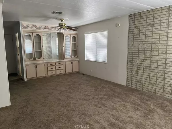 260 N Lyon #21, Hemet, CA 92543