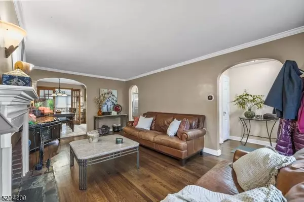 851 Hueston St, Union Twp., NJ 07083