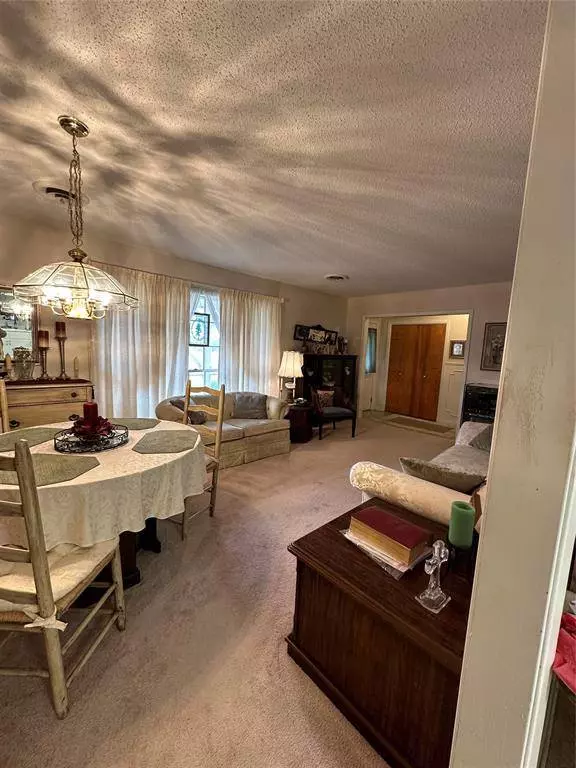 2026 County Road 400, Yoakum, TX 77995