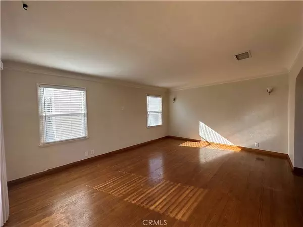 1713 S Stoneman AVE, Alhambra, CA 91801