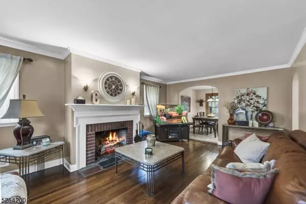 851 Hueston St, Union Twp., NJ 07083