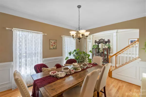 5926 Taurus DR, Denver, NC 28037