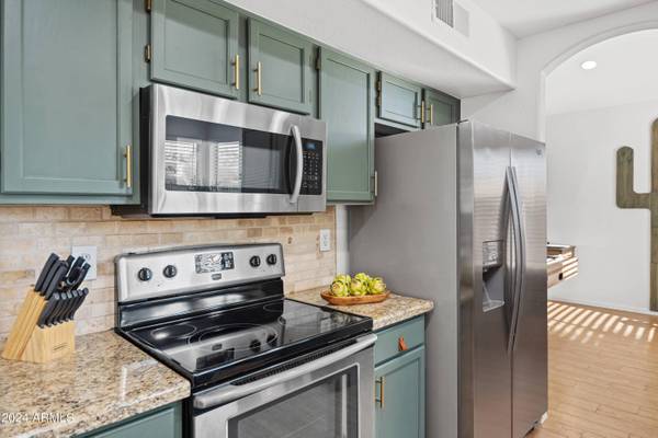 1401 E SAN REMO Avenue, Gilbert, AZ 85234