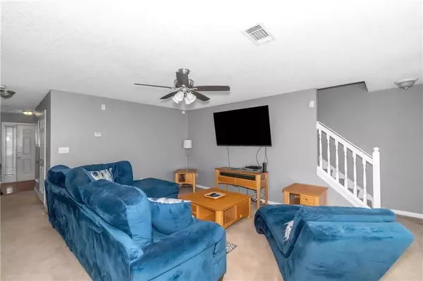 6120 Hickory Lane DR, Union City, GA 30291