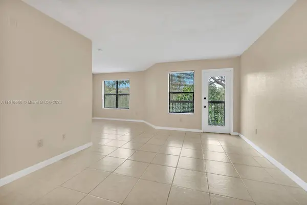 4221 W Mcnab Rd #43, Pompano Beach, FL 33069