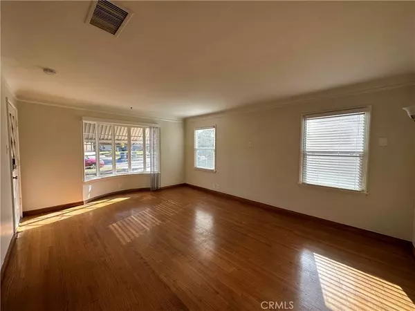 1713 S Stoneman AVE, Alhambra, CA 91801