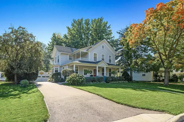 333 1/2 W 2nd, Waconia, MN 55387