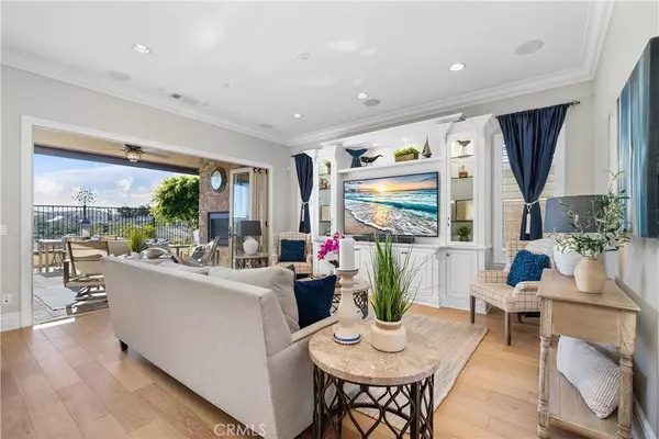 16 Borra ST, Rancho Mission Viejo, CA 92694