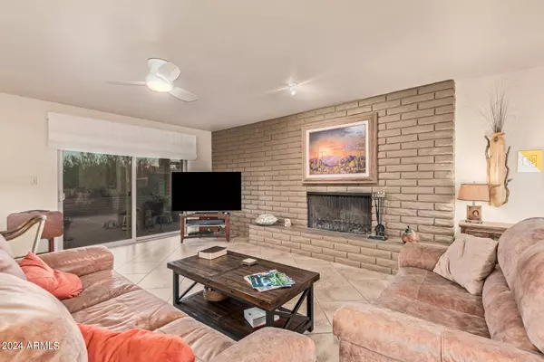 7817 E CAREFREE ESTATES Circle, Carefree, AZ 85377