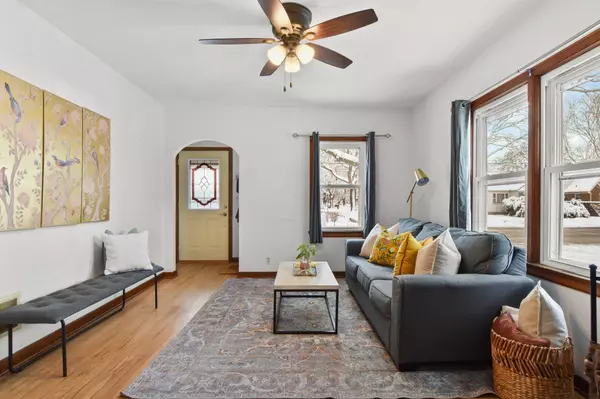 2602 Commercial Avenue, Madison, WI 53704