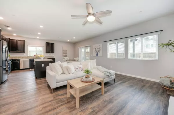 7096 Corvus CIR, Roseville, CA 95747