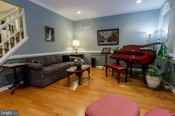 5 GARWOOD CT, Medford, NJ 08055