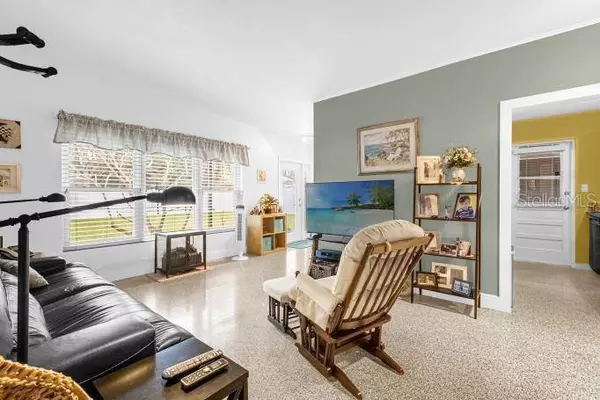 617 WOODLING PL, Altamonte Springs, FL 32701