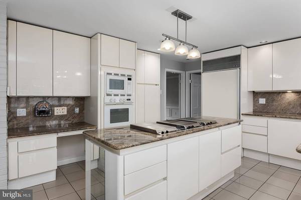 709 MILL ST, Moorestown, NJ 08057