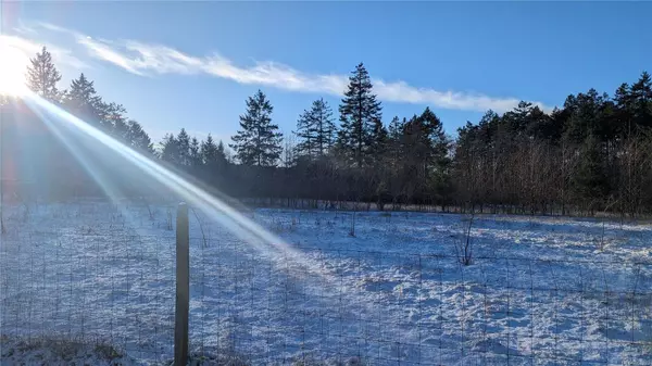 1430 Peterson Rd, Gabriola Island, BC V0R 1X7