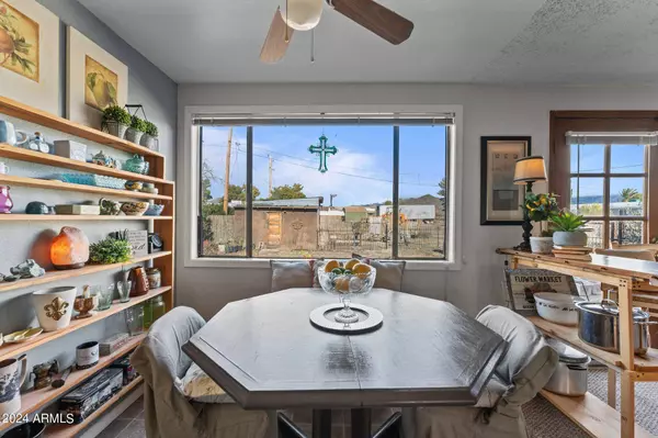 26810 S CHITTENDEN Street, Congress, AZ 85332