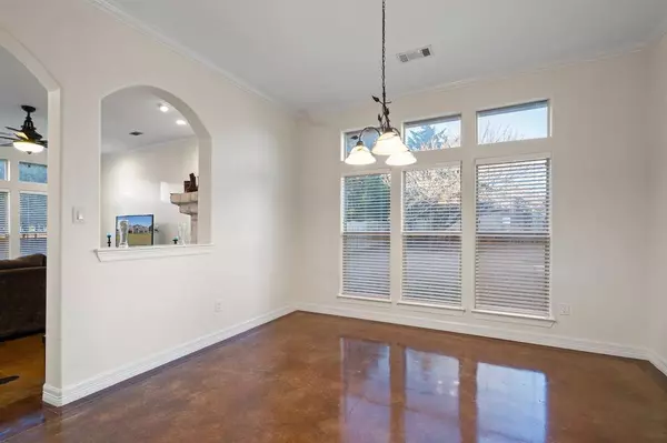 407 Rugged Drive, Red Oak, TX 75154