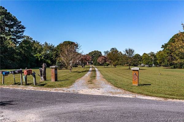 1184 Fox Point RD, Reedville, VA 22539