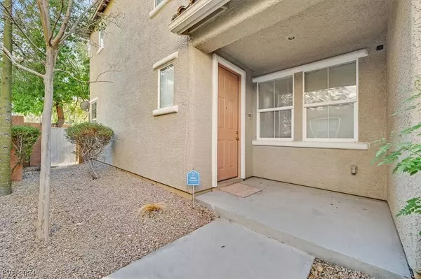 6250 W Arby Avenue #105, Las Vegas, NV 89118