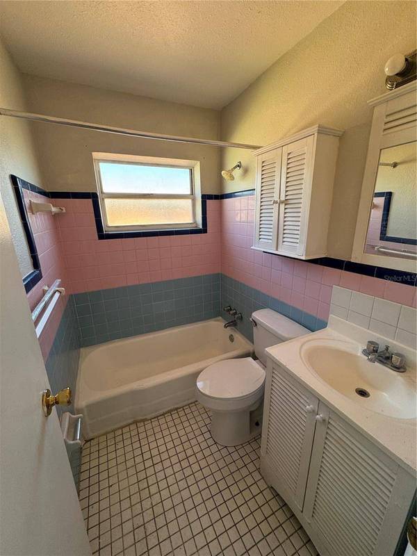 1917 FAIRFIELD AVE S, St Petersburg, FL 33712