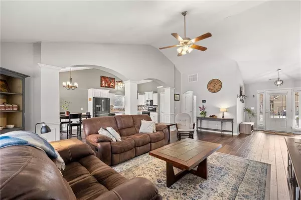 5323 Chastain WAY, Gainesville, GA 30507