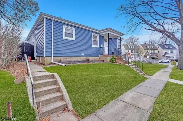 53 Sawyer Ave, East Orange City, NJ 07017