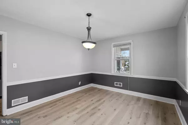 3121 WOODRING, Baltimore, MD 21234