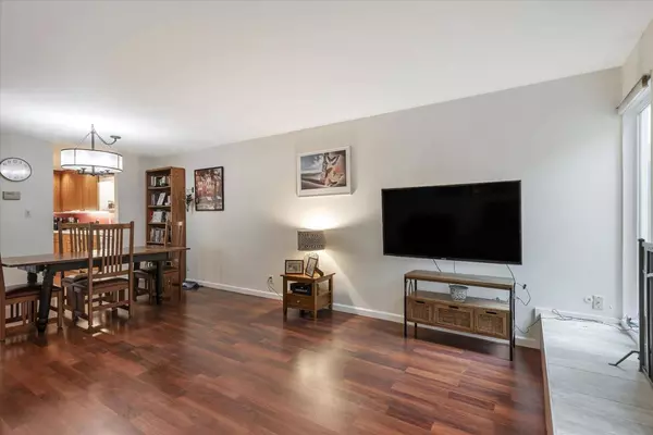 946 Peninsula AVE, San Mateo, CA 94401