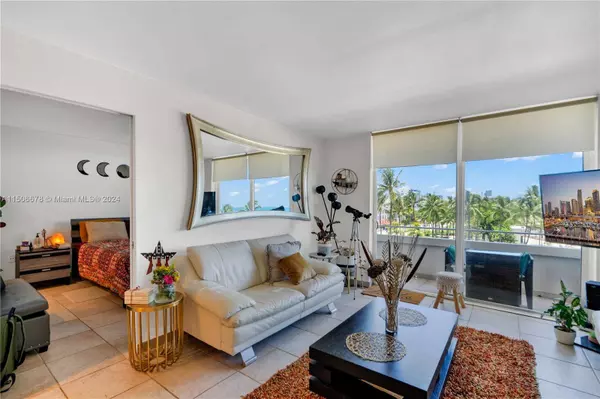 465 Ocean Dr #524, Miami Beach, FL 33139