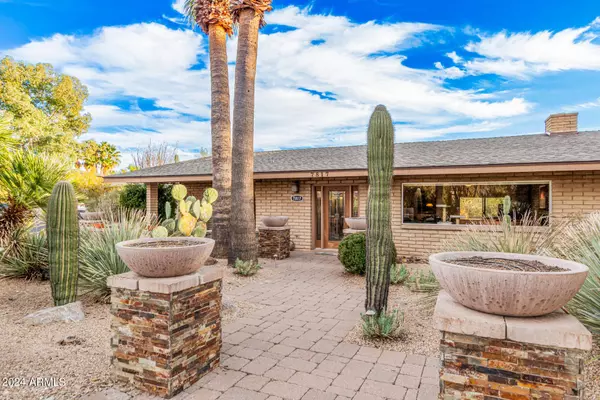 7817 E CAREFREE ESTATES Circle, Carefree, AZ 85377