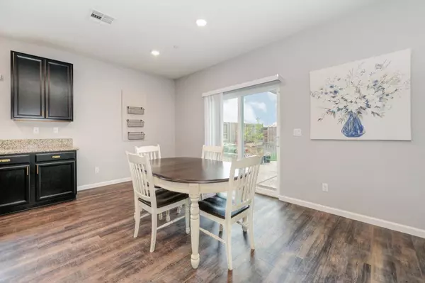 7096 Corvus CIR, Roseville, CA 95747