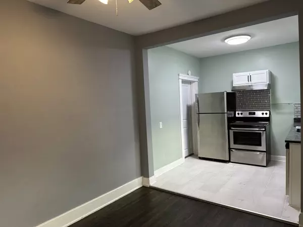 1072A Zophi St, Nashville, TN 37216