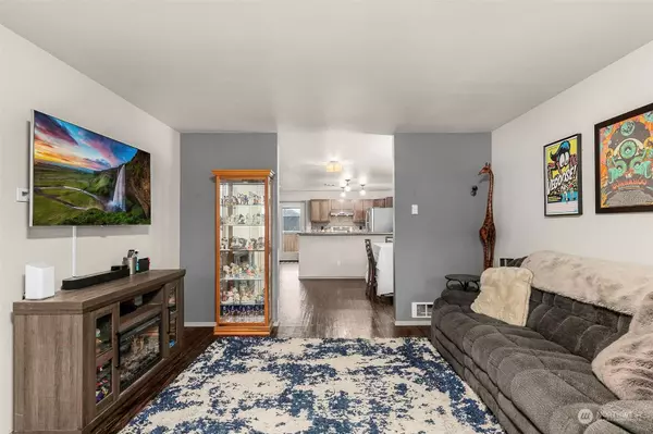 1118 81st DR SE, Lake Stevens, WA 98258