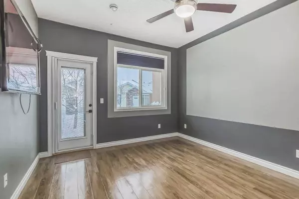 702 Sunvale CRES NE, High River, AB T1V 0G7