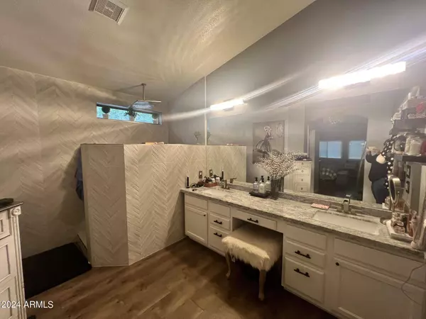 2925 S MESITA --, Mesa, AZ 85212