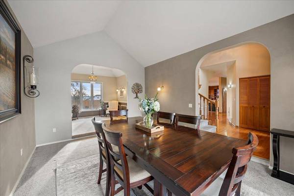 726 E Wellington Dr, Spokane, WA 99208