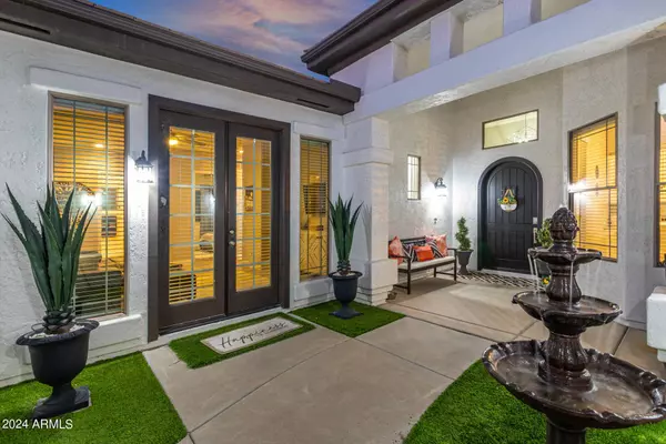 3129 S LARKSPUR Street, Gilbert, AZ 85295