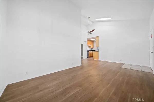 1070 Temple AVE #201, Long Beach, CA 90804