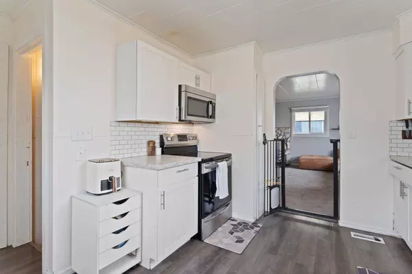 1504 E Lacrosse Ave, Spokane, WA 99207