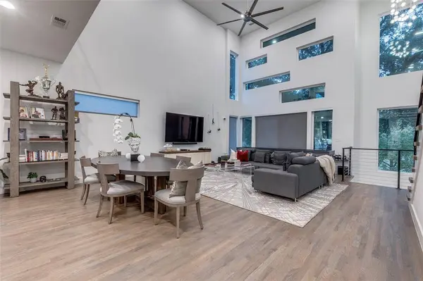 4616 Manett Street, Dallas, TX 75204