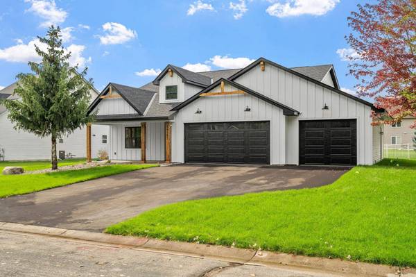 19597 Cambridge CT, Farmington, MN 55024