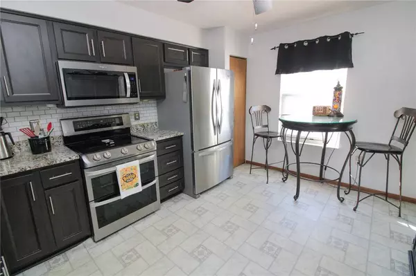 2904 Timberglen Dr, Imperial, PA 15126