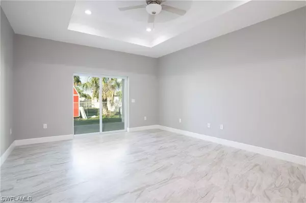 2112 French ST, Fort Myers, FL 33916