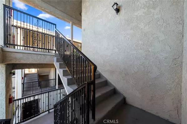 1070 Temple AVE #201, Long Beach, CA 90804