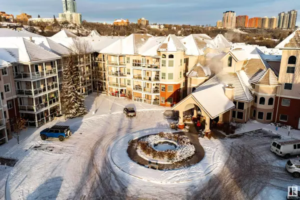 #138 9008 99 AV NW, Edmonton, AB T5H 4M6